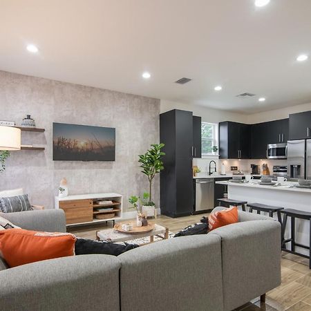 Private Cottage - King Beds, Brand New, Near Beach, Golfing, Shopping & Restaurants Lake Worth Beach Buitenkant foto